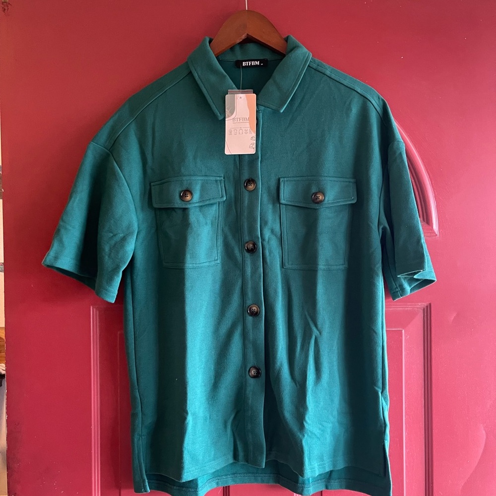 NWT Green Button-Up Shirt
